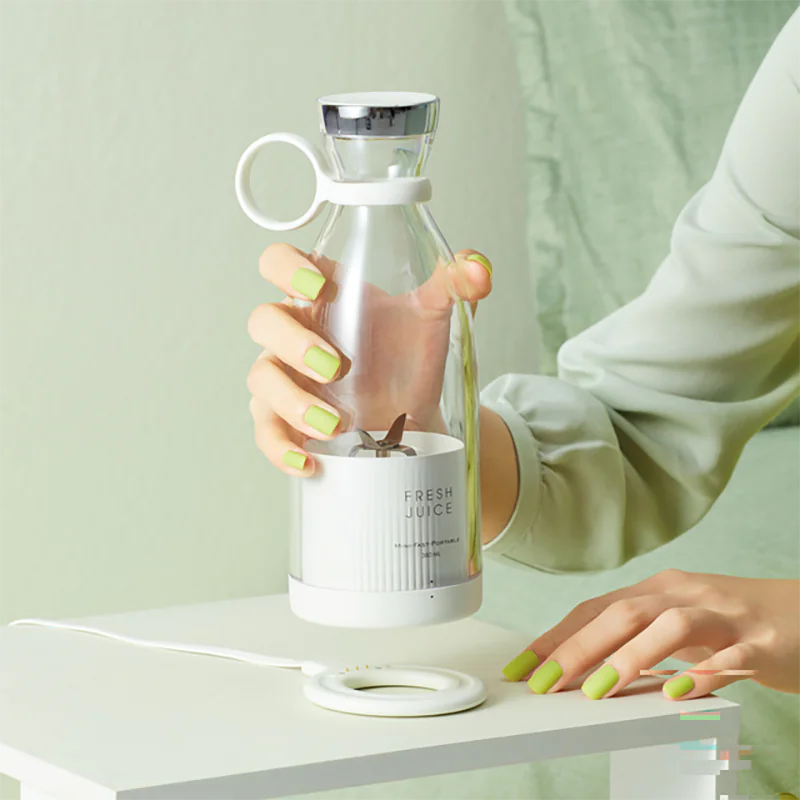 Mini Wireless Blender Rechargeable Juicer